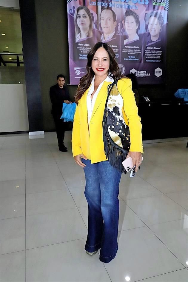 Cecilia Frías