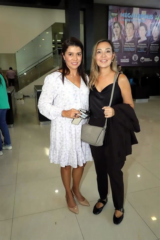 Clara Londoño y Jannette Lamas