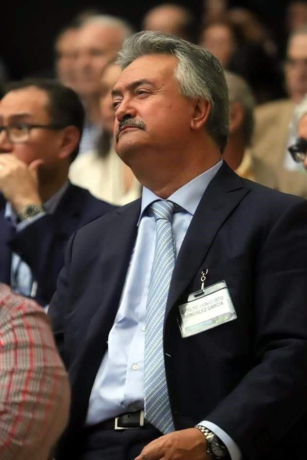 Carlos González