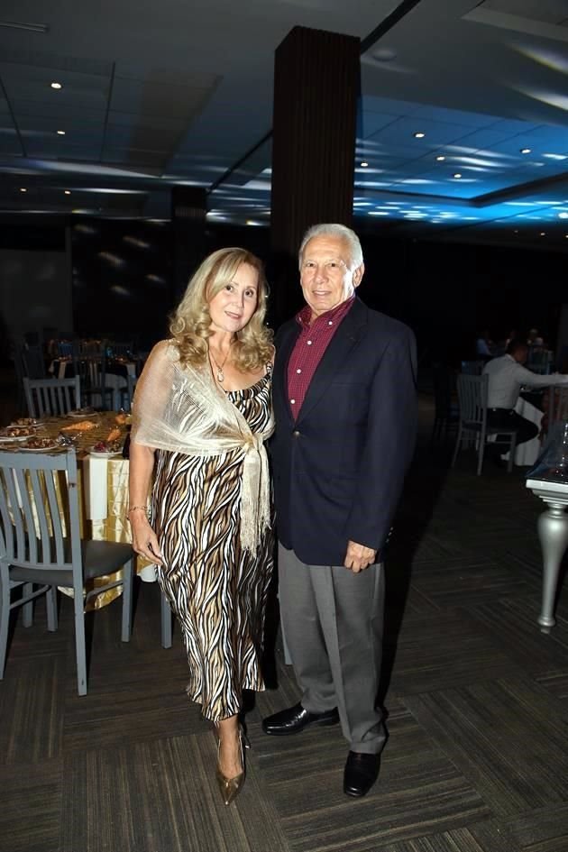 Patricia Rivera de Díaz y Donato Díaz