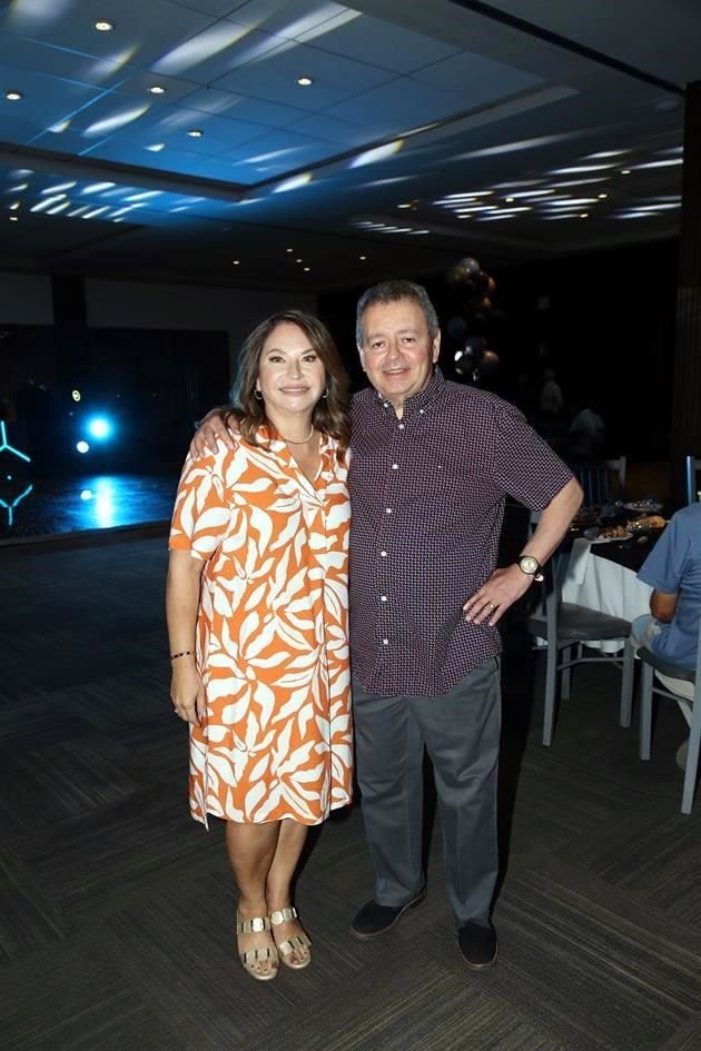 Blanca de Garza y Eduardo Garza