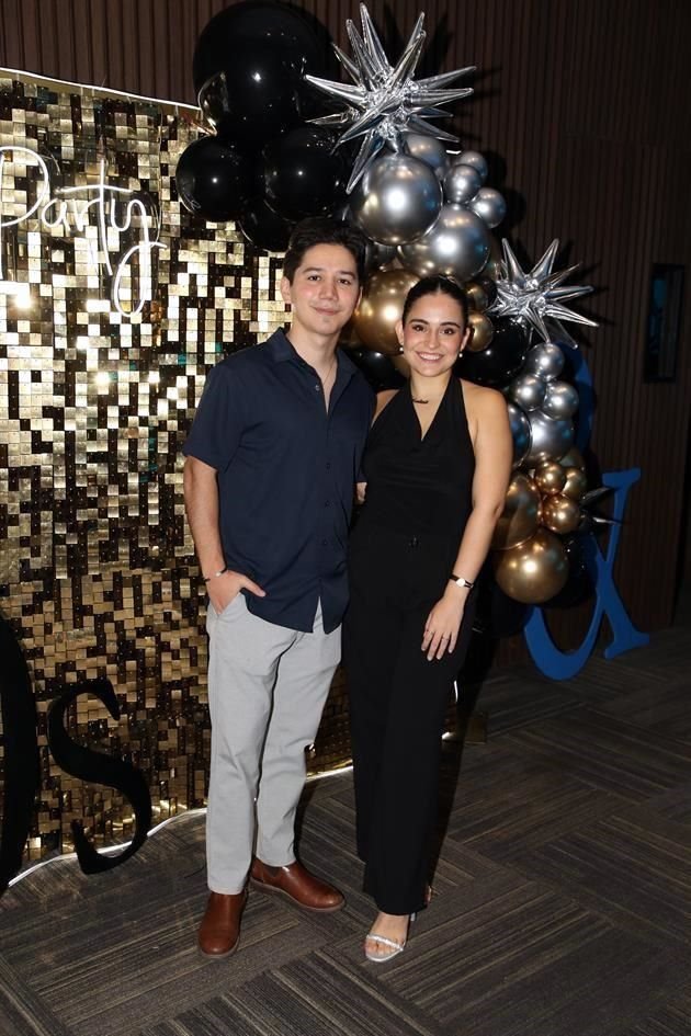 Adrián Garza Salazar y Constanza Pérez