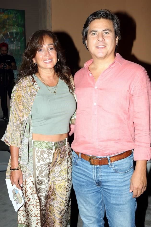 Emilia López Portillo y Carlos Romero