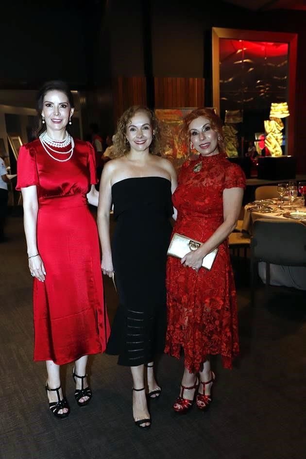Mónica Martínez de De la Garza, Ana Quiroga de Morales y Laura Barrera de Escámez
