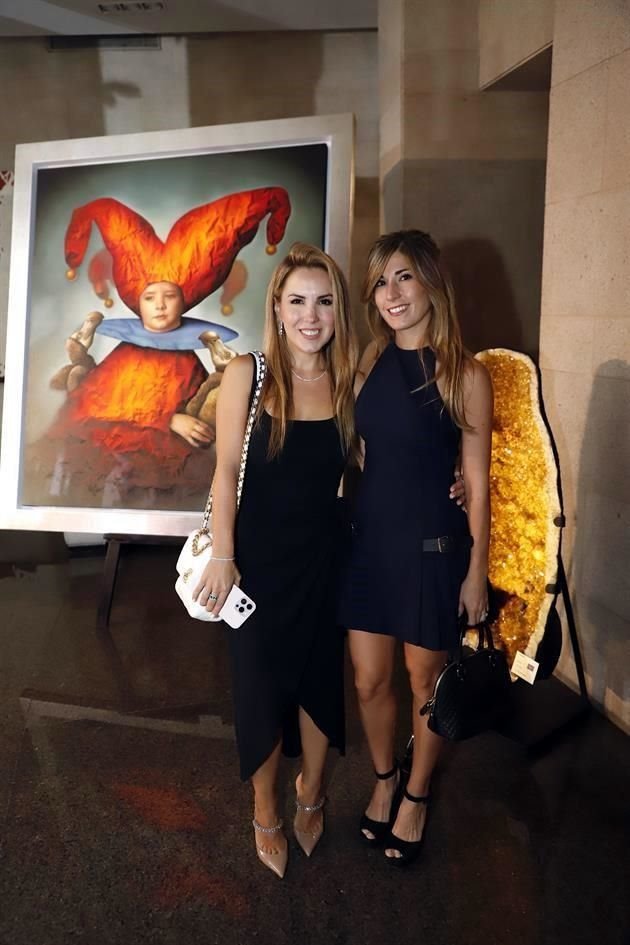 Judith Elizondo y Carolina Herrera