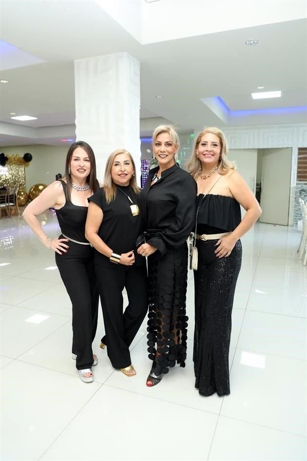 Marisol Cavazos, Mary Flores, Lucy Torres y Julia Flores