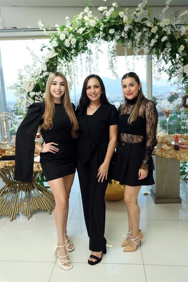 Mafer Ruiz, Alexis Ruiz y Mariel Ruiz