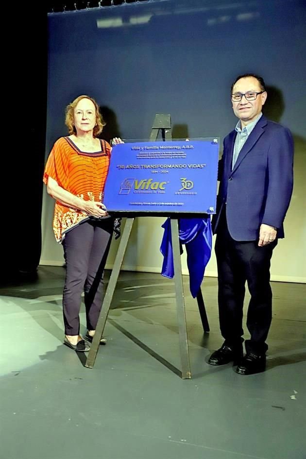 Victoria Ortiz de Rivero y Fernando Gutiérrez