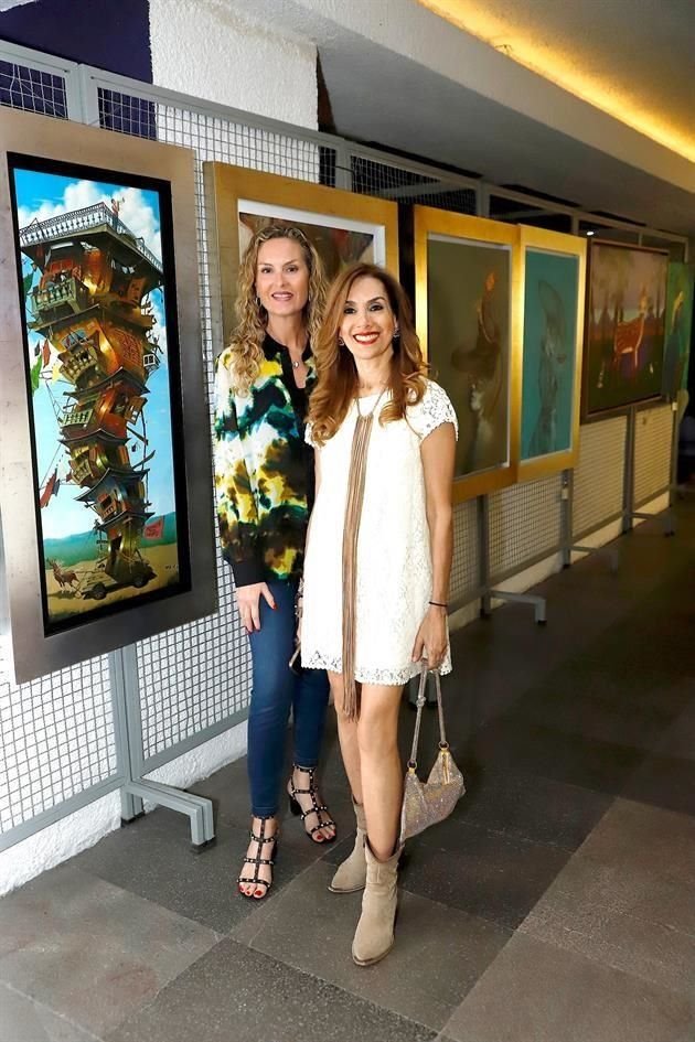 Cristy Barker y Olga Mejía