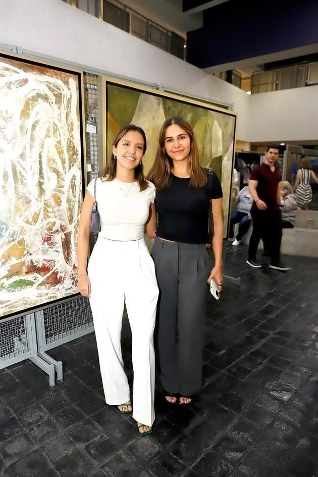Ana Cecilia Villarreal y Jimena Sánchez