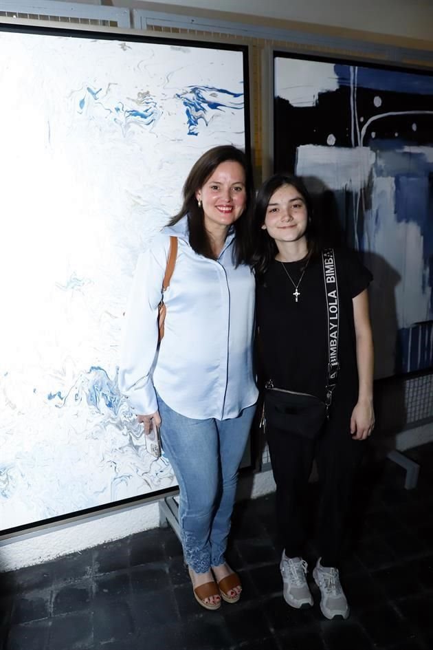 Eva Ríos de Leal y Eva Sofía Leal