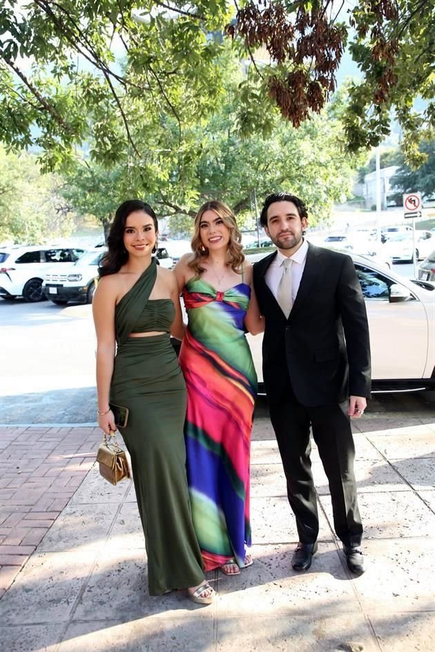 Diana Osuna, María Dow y Rodrigo Guel