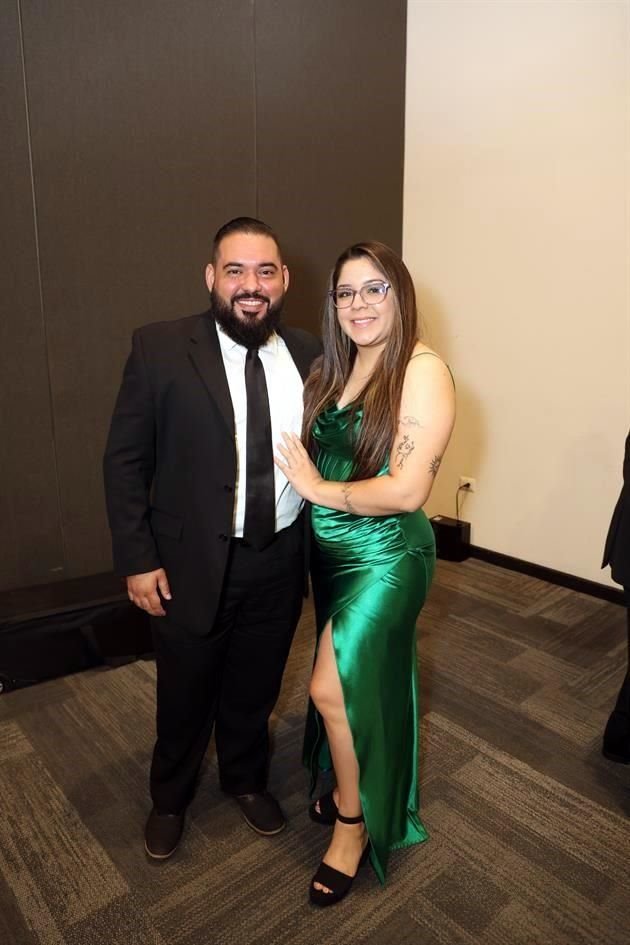 Luis Esparza y Monserrat Cadengo