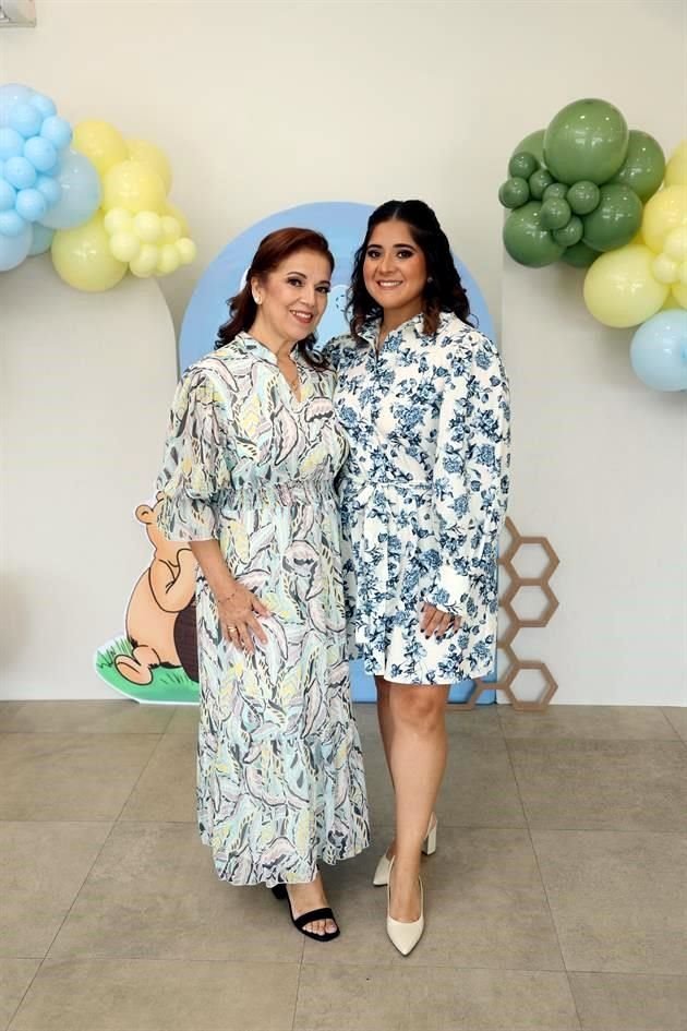 Diana Garza de Olvera y Paola Olvera