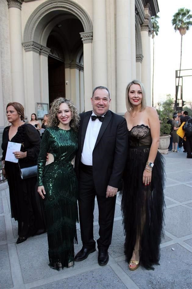 Titi Dávila, Óscar Garza y Dila Escalante