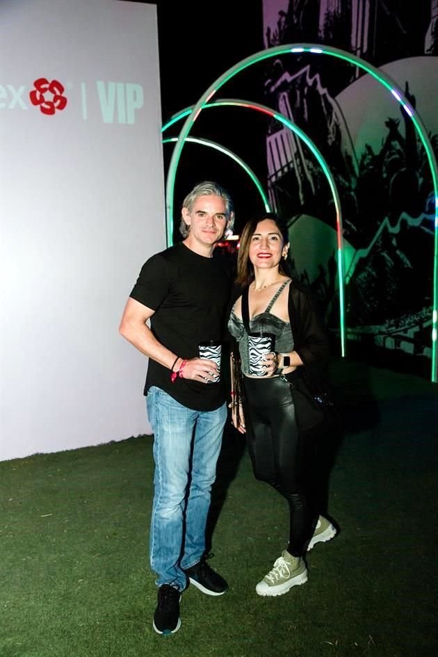 Felipe Martín y Aleyda García