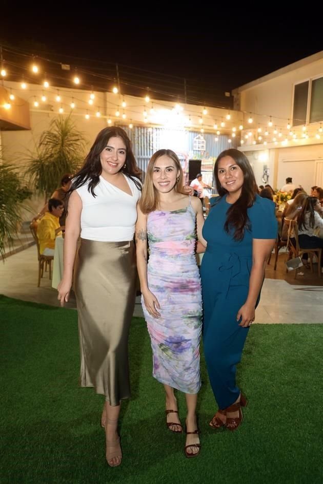 Alejandra Martínez, Isela Peña y Verónica Sifuentes