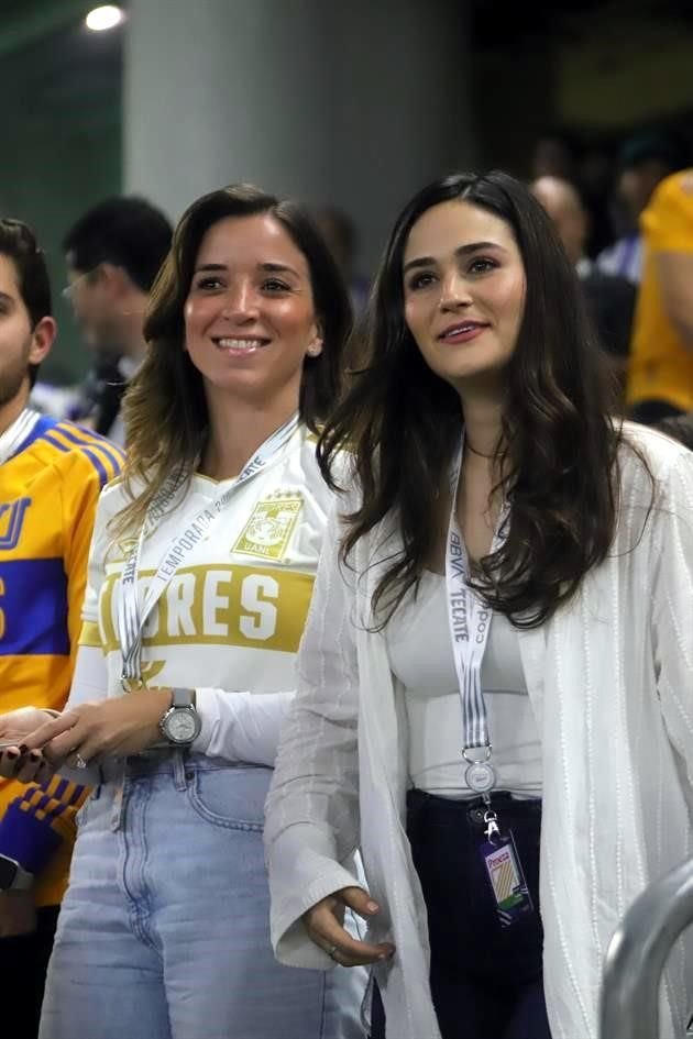 Roberta Treviño y Viviana Zambrano