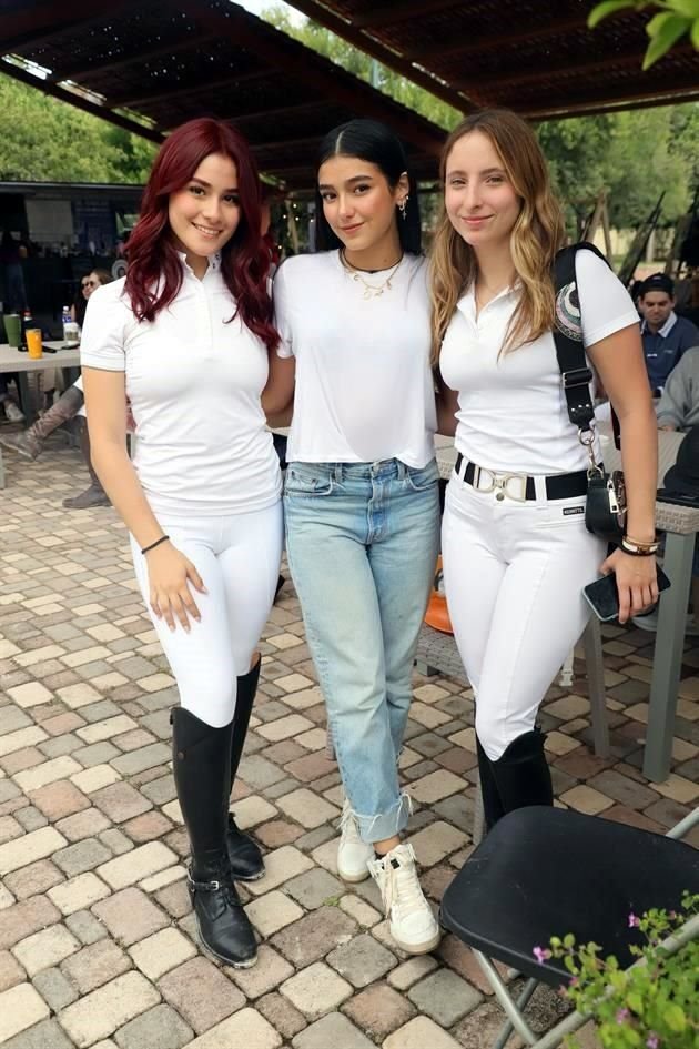 Marina Leal, Camila Lozano y Sonia Riquelme