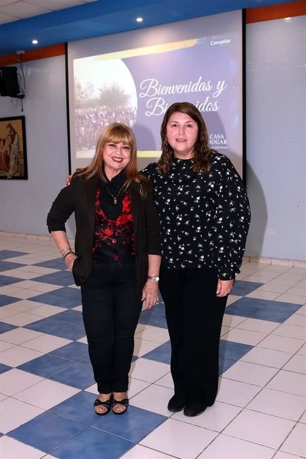 Antonieta Cavazos y Mónica Obregón