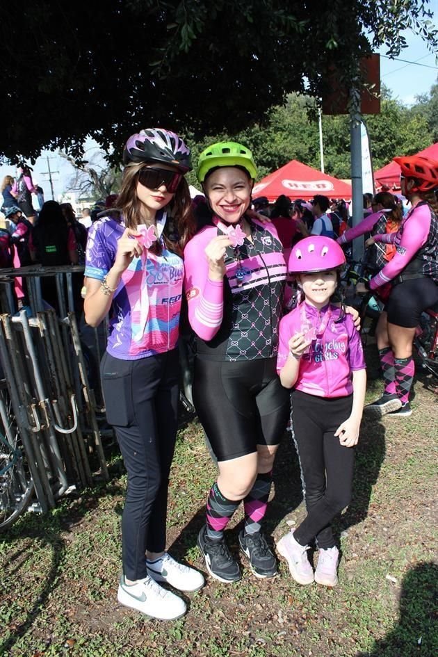 Natasha Jiménez, Nat Armendáriz e Ivanna Jiménez