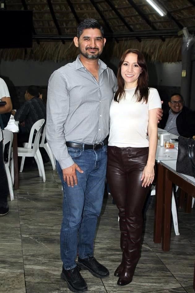 Humberto Yáñez y Elisa Vázquez