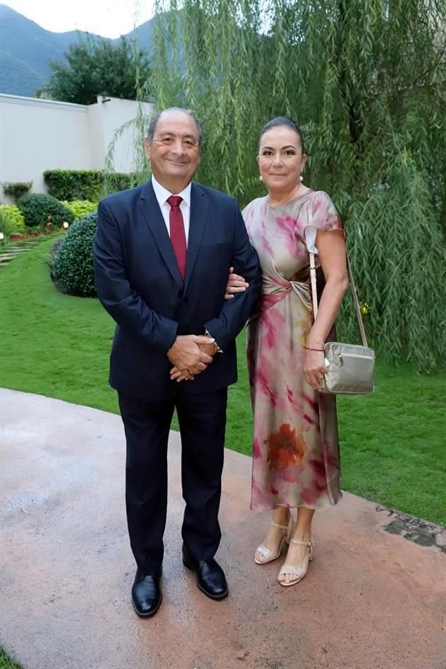 Emilio Iga y Nelly Espinosa