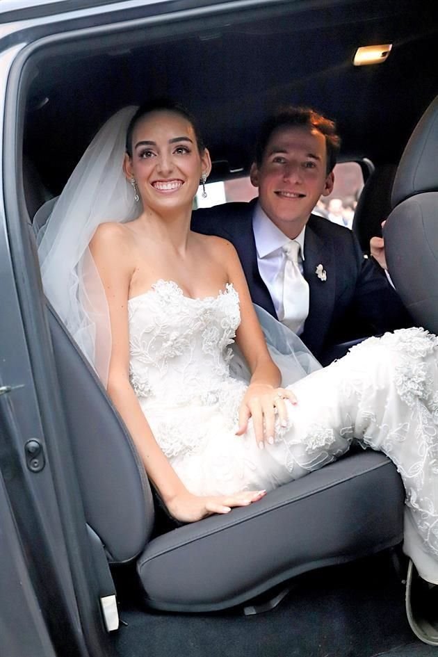 Doramaría López Martínez y Gabriel Garza Elizondo