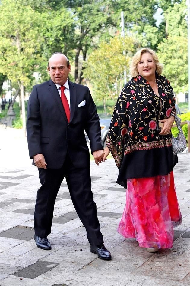Gerardo Gutiérrez y Muñe Zambrano de Gutiérrez