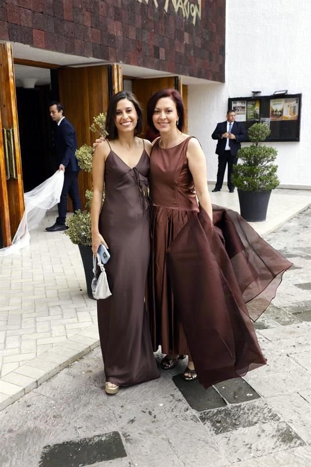 Lucía Barrera y Lucía Lozano de Barrera