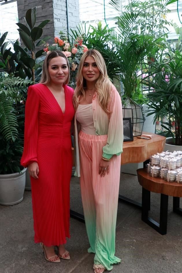 Lariza Valdez Gutiérrez y  Melina Alejo de la Garza