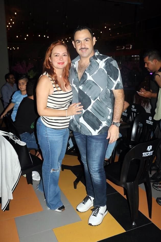 Cecy Cantú y Pedro Morales