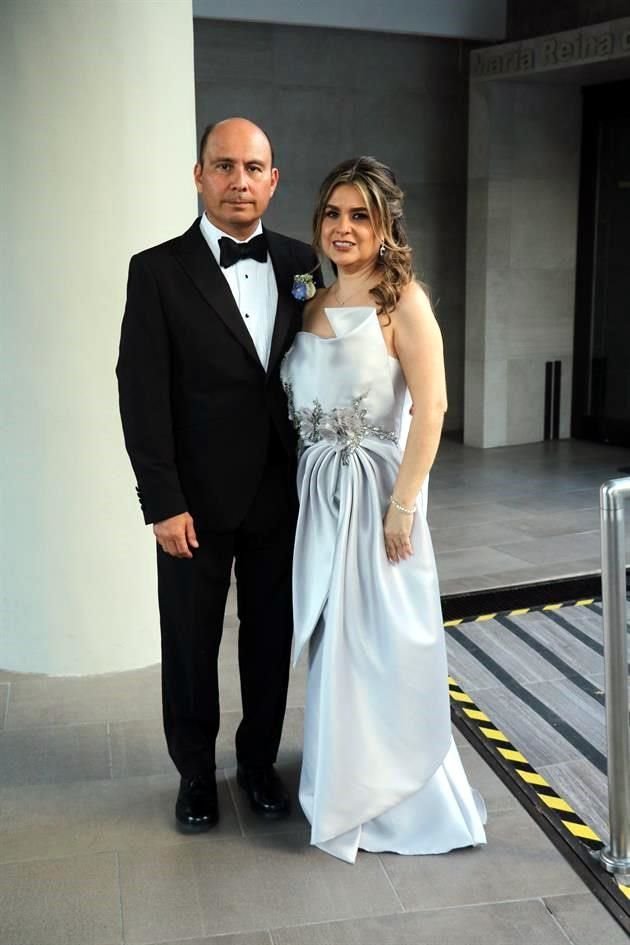 Gerardo Eng de Luna y Lorena Díaz