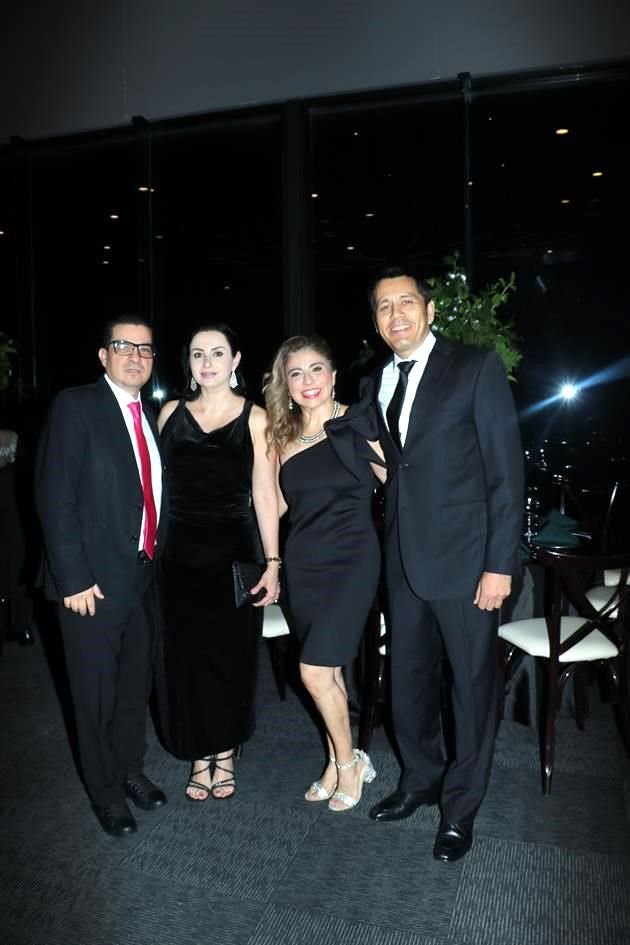 David Guajardo, Gaby de Guajardo, Lili Flores y Eduardo de la Rosa