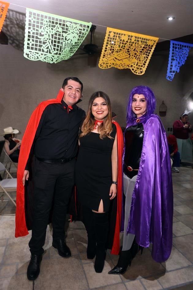 Erick Muñoz, Diana Olmedo y Alma Garza