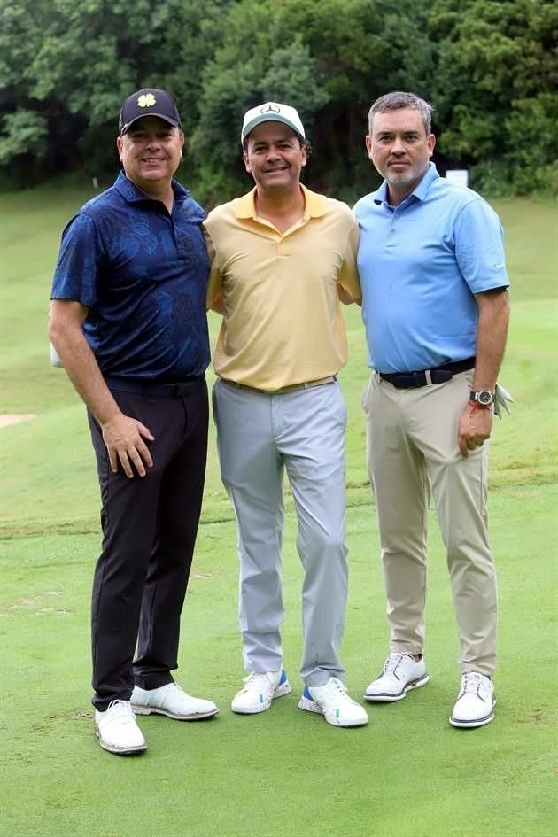 Jorge Zambrano, Bernardo Muñoz y Alberto Furber