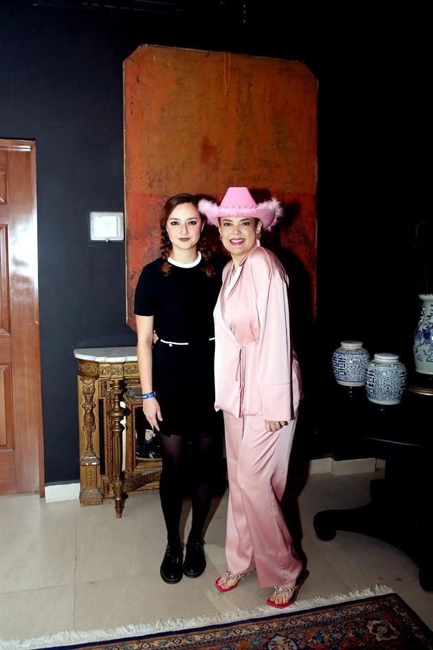 Claudia Sojo y Claudia Martínez de Sojo