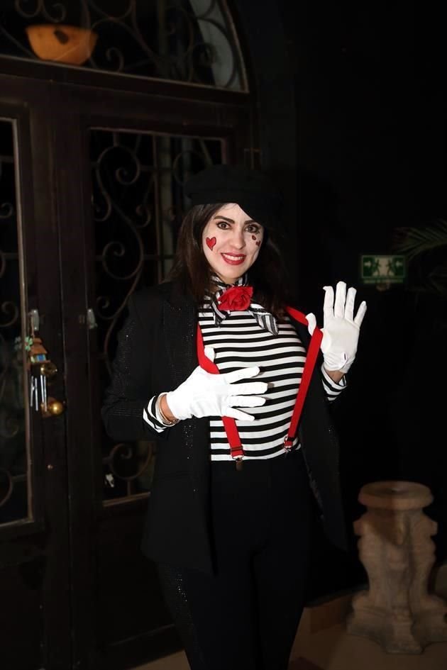 Magda Hernández de Lozano