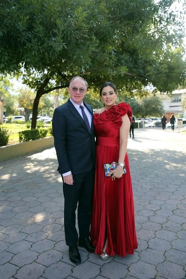 Everardo Lozano y Magda Hernández de Lozano