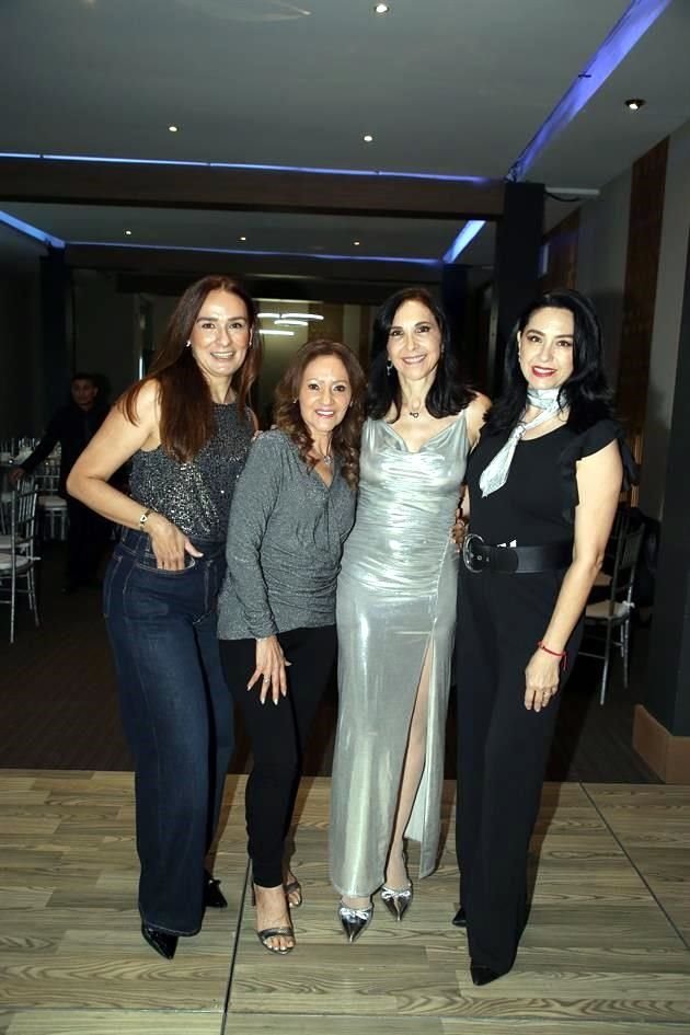 Magaly González, Silvia Elizalde, Gaby González y Teresa Martínez