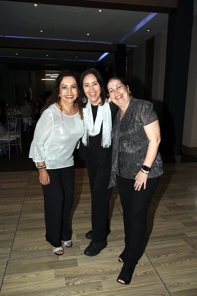 Rosalinda Guajardo, Vianey Pérez y Roxana Alanís