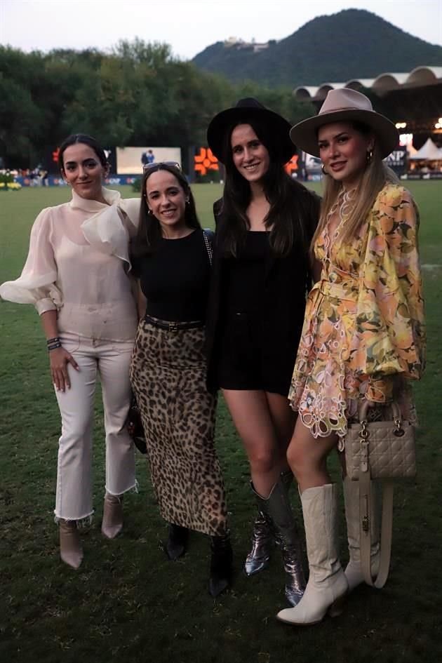 Megan Dalmau, Andrea Singlaterry, Andrea Orduño y Alejandra Maltos