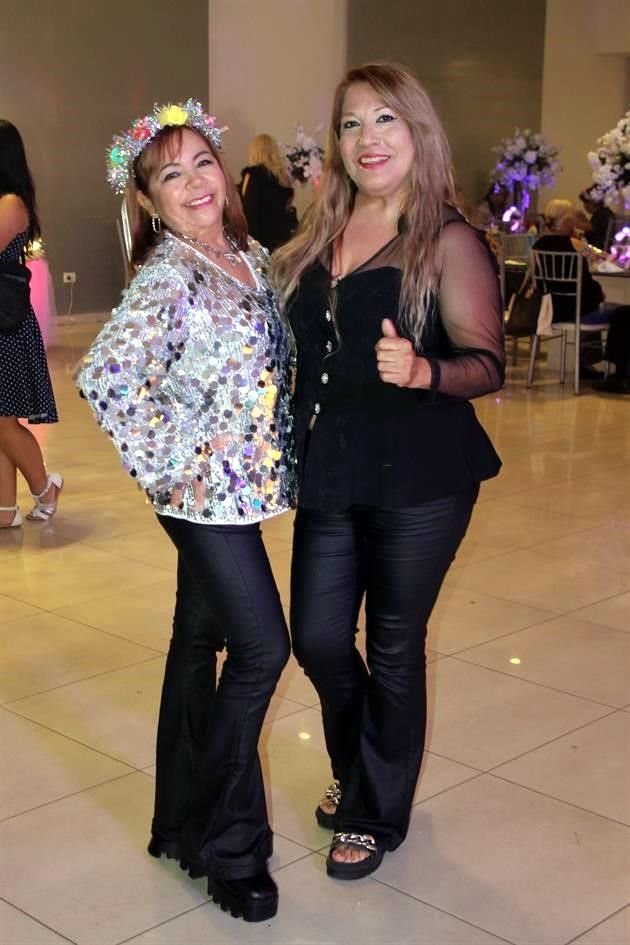 Raquel Martínez y Griselda Díaz