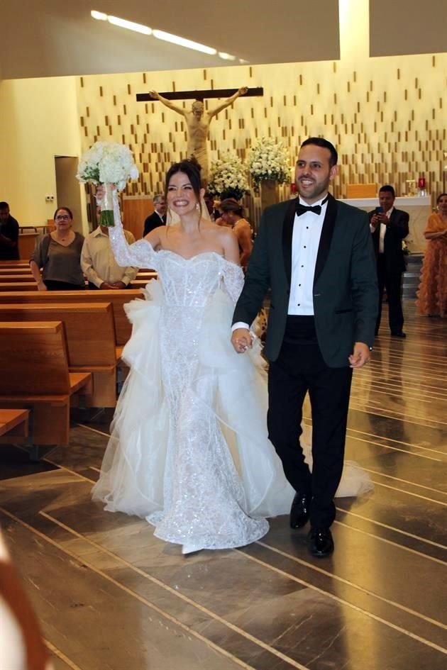 Daniella López y Juan Héctor Collins Vásquez