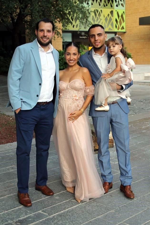 Juan Carlos Collins, Ana María Zea, Jorge Zea y Alana Collins