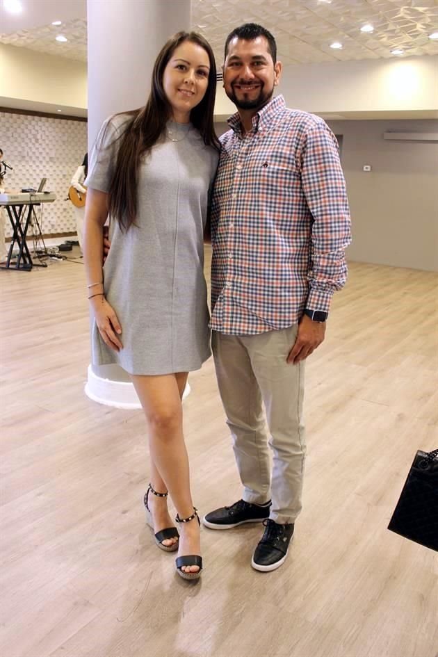 Karla Gómez y Jacob Fuentes