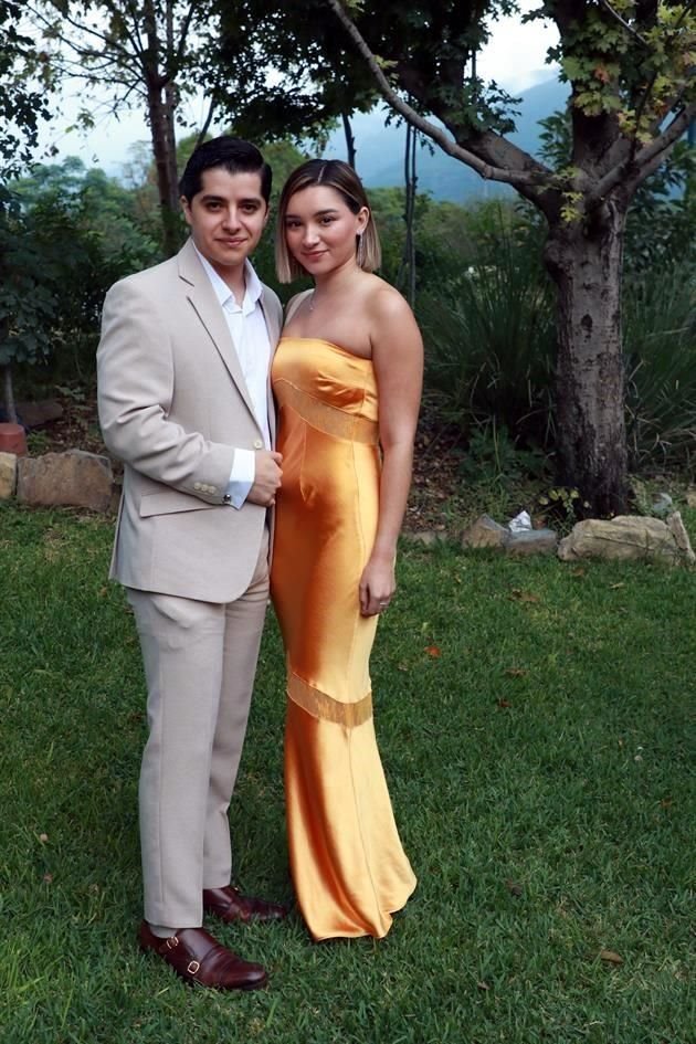 Érick Garza y Sofía Arango