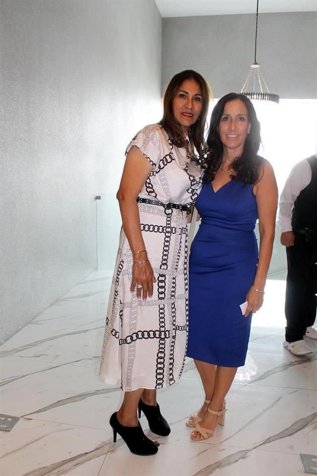 Ángeles Flores y Diana Rodríguez