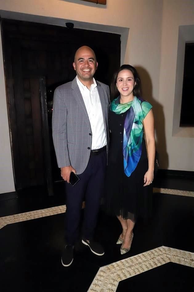 Germán Castillo y Marcela Adame