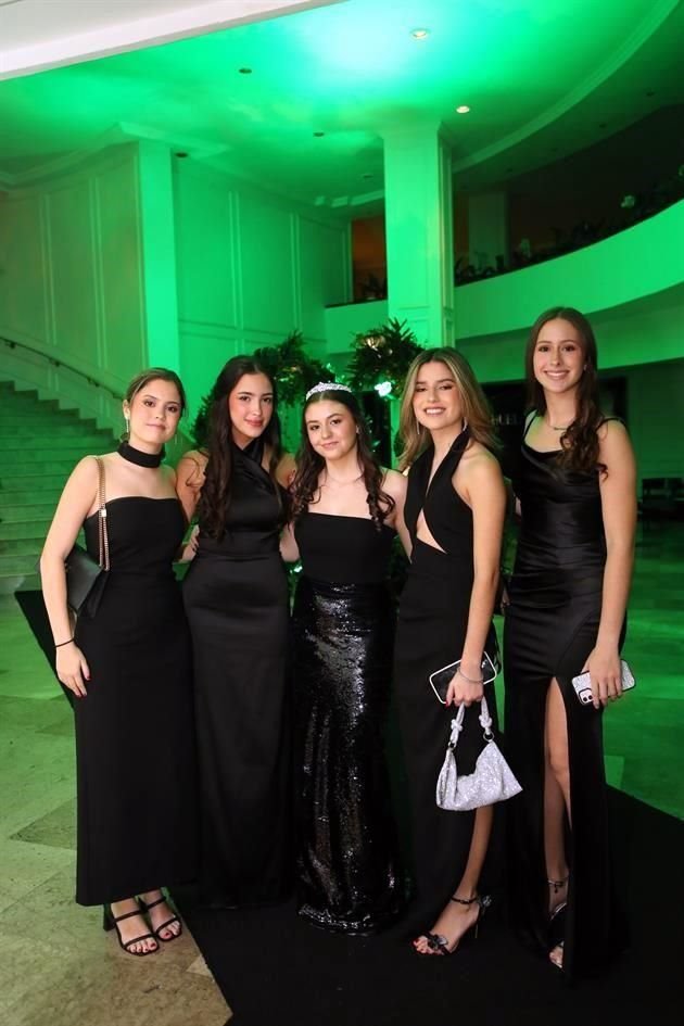 Paulina Villarreal, Fernanda Villaseñor, Anabella Santos Ravizé, Renata Esparza y Mariana Treviño